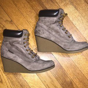 Rock & Candy Ankle Boots- by ZiGi Wedge/ Taupe size 7.5.